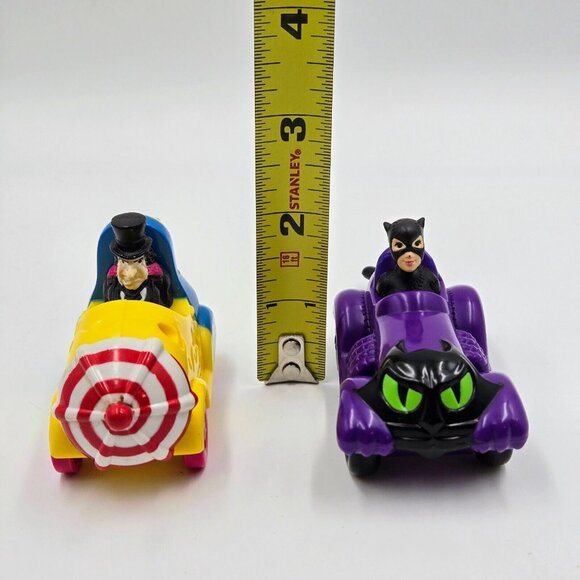Vintage Catwoman And Penguin McDonald’s Happy Meal Toys 1991 DC Comics Read - Picture 11 of 11